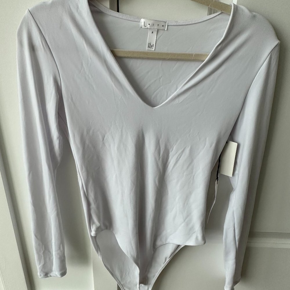 x2 NWT- Nordstrom- Leila  White & Rose Gold Bodysuits- Medium